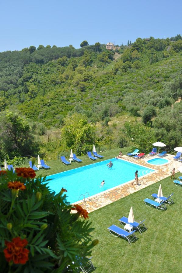 Large Apartment By The Pool - Pelekas Beach, Corfu Zewnętrze zdjęcie