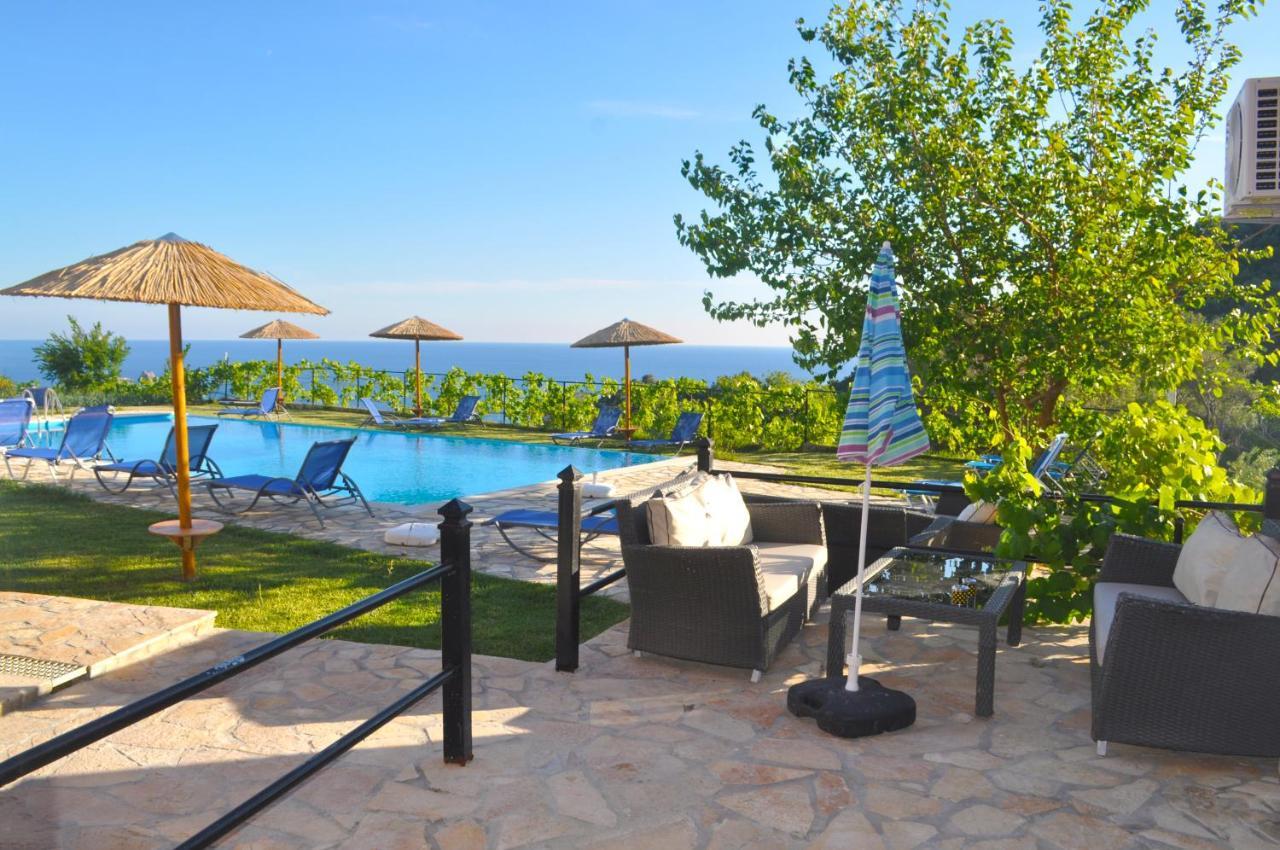 Large Apartment By The Pool - Pelekas Beach, Corfu Zewnętrze zdjęcie