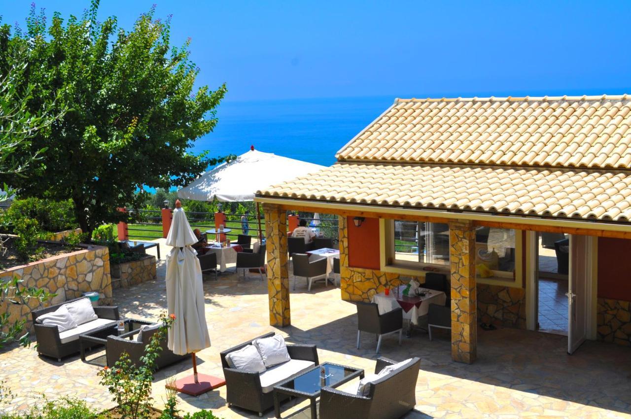 Large Apartment By The Pool - Pelekas Beach, Corfu Zewnętrze zdjęcie